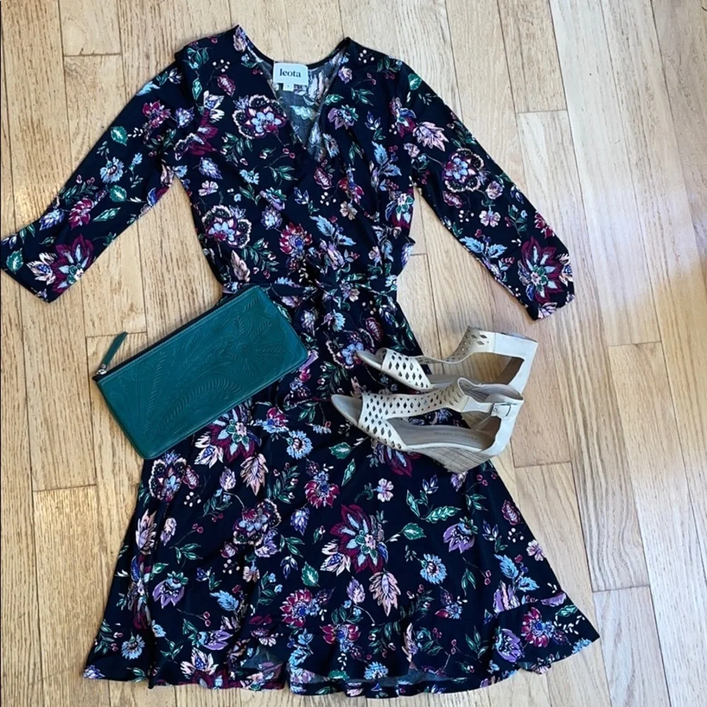 Leota dress black floral women’s size small